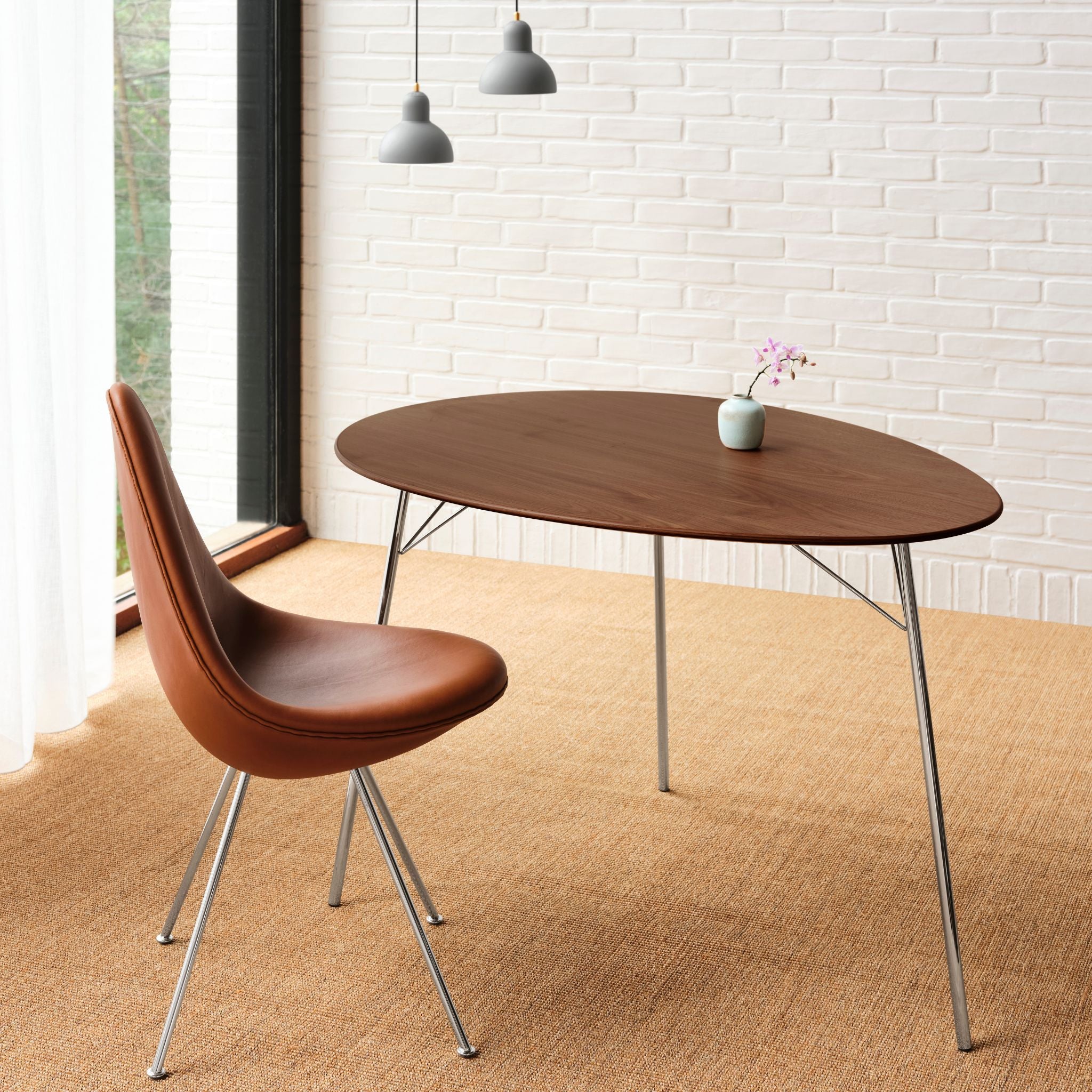 Fritz Hansen Egg Table